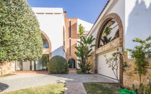 Unique Villa In The Heart Of Elviria