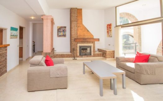 Unique Villa In The Heart Of Elviria