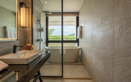 Luxury Condo Close To The Beach, Eco Design