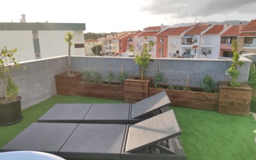 Luxury Penthouse In Cascais