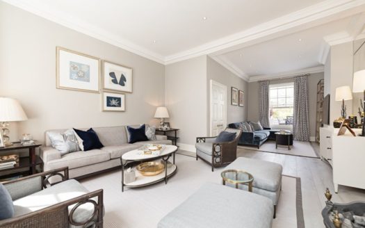 Chelsea Three Bedroom Terraced House