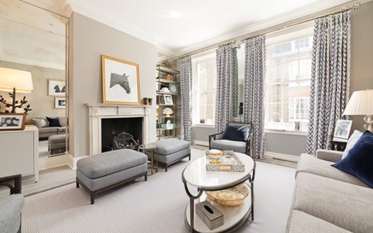 Chelsea Three Bedroom Terraced House