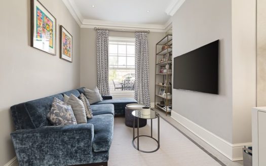 Chelsea Three Bedroom Terraced House