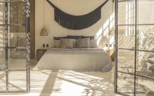 Relaxed, Luxury Living Surrounded By Nature