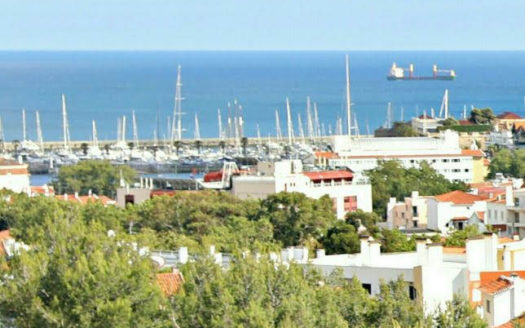 Luxury Penthouse In Cascais