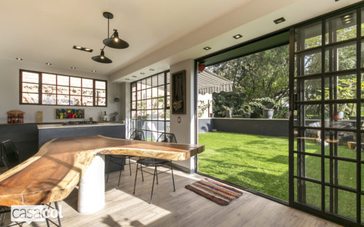 Fantastic Renovated Apartment With Terrace In El Poblado