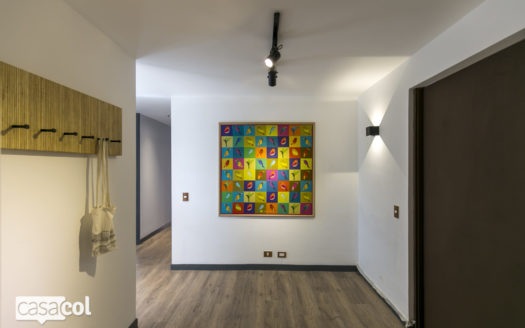 Fantastic Renovated Apartment With Terrace In El Poblado