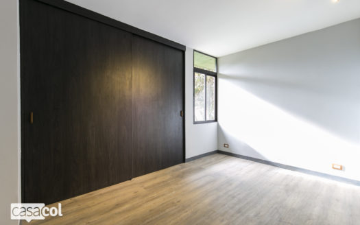 Fantastic Renovated Apartment With Terrace In El Poblado