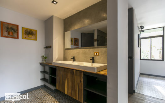 Fantastic Renovated Apartment With Terrace In El Poblado