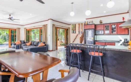Thai Style Pool Villa, Chalong, Phuket, Thailand