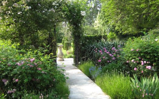 Majestic Terraced House, Cadagon Place, Belgravia, London