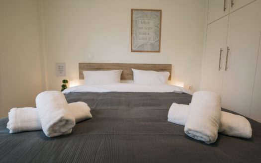 Fully Renovated Two Bedroom, Athens Center