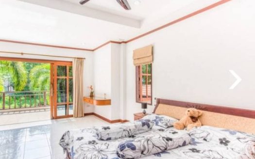 Thai Style Pool Villa, Chalong, Phuket, Thailand