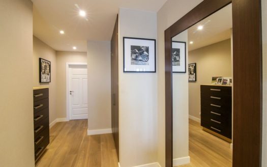 Quiet Three Bedroom Apartment, Center Of Riga, Latvia