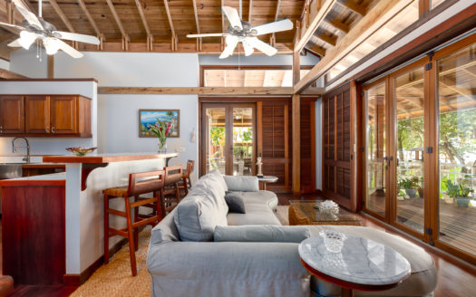 Luxury Caribbean Beach House, Roatán, Honduras