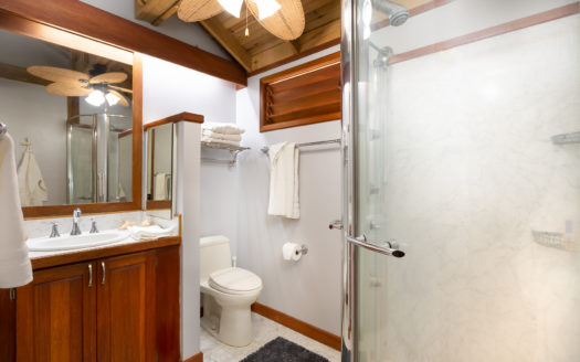 Luxury Caribbean Beach House, Roatán, Honduras