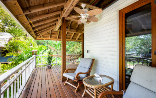 Luxury Caribbean Beach House, Roatán, Honduras