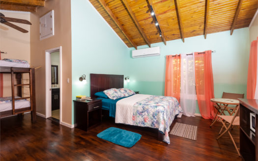 Boutique Dive Resort on the Island of Roatan