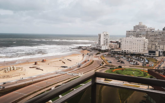 Imperiale Luxury Condominium In Punta del Este By Weiss Mora Weiss