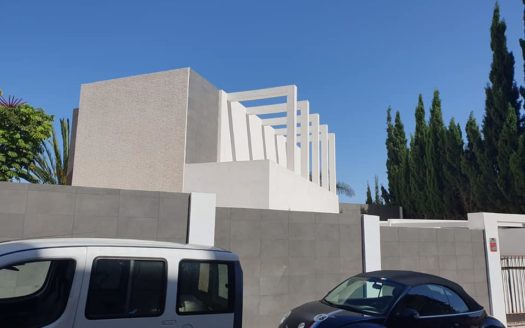 Large New Build In Riviera del Sol